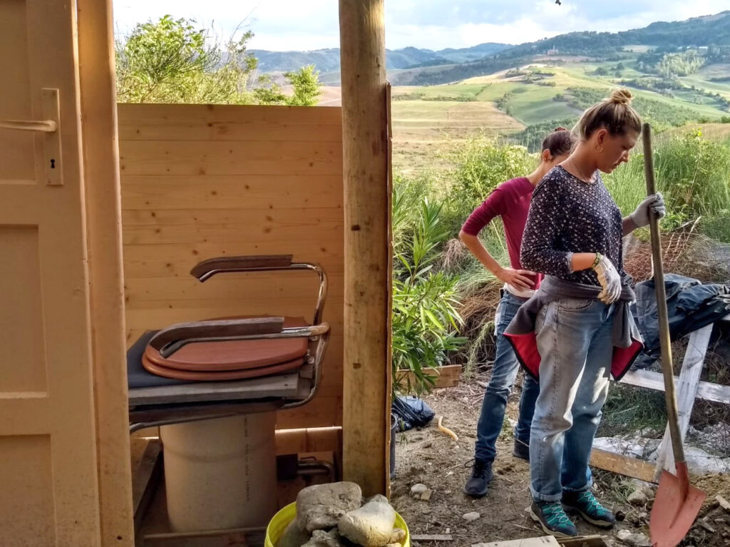 Anche il compost toilet fa parte dell'ecologia applicata